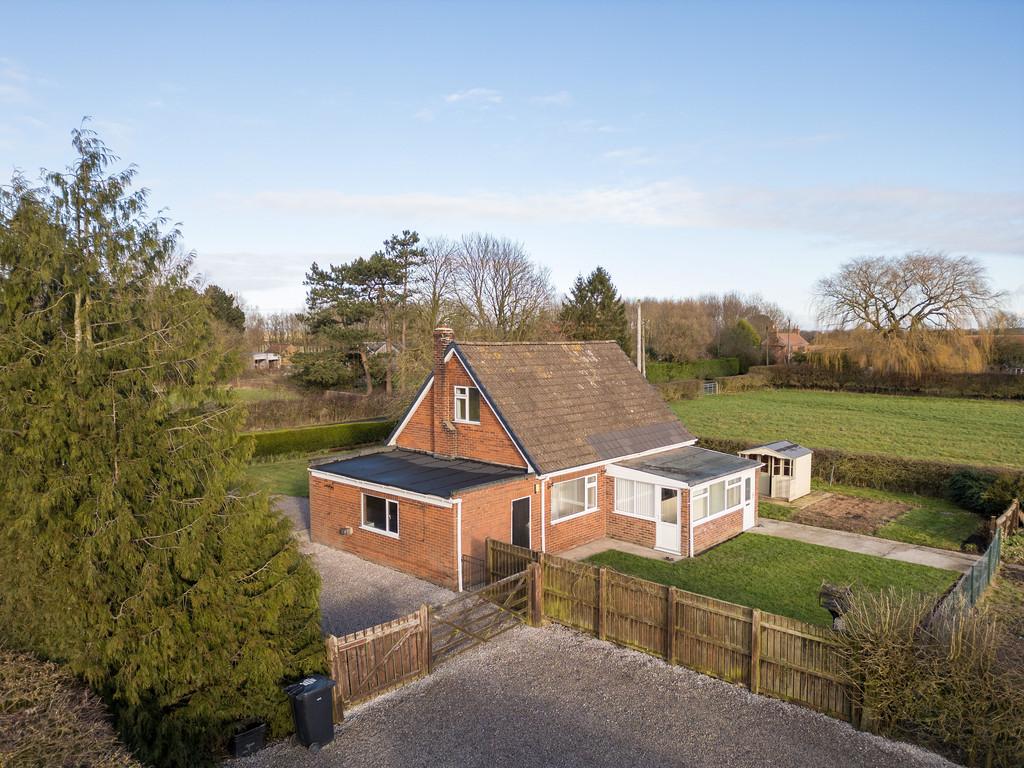 Red House Lane, Moor Monkton 3 bed detached house £500,000