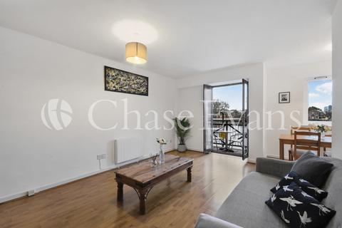 2 bedroom apartment for sale, Maynards Quay, Shadwell Basin, Wapping E1W