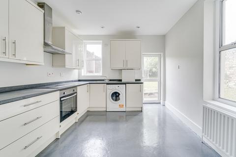 2 bedroom apartment for sale, Beatrice Road, Stroud Green N4