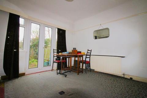 85 Radcliffe Road, Harrow, HA3 7QA