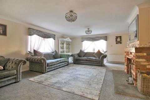 3 bedroom detached house for sale, Rendale, Firgrove Road, Whitehill