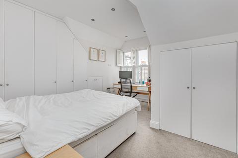 5 bedroom flat to rent, Marney Road, London