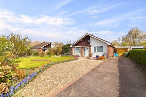 3 bedroom detached bungalow for sale, Willow Close, Wortwell, Harleston