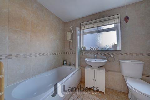 70 Alcester Road, Studley, B80 7NP