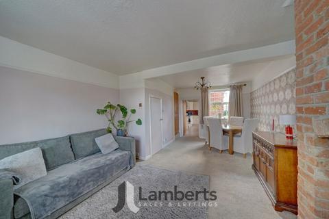70 Alcester Road, Studley, B80 7NP