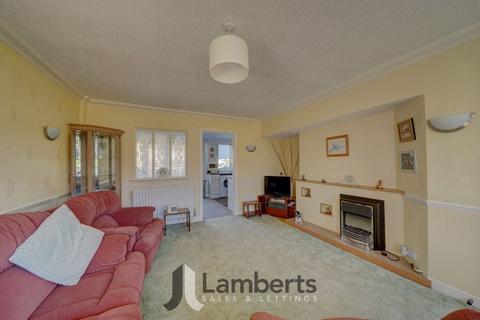 13 Albury Road, Studley, B80 7LW