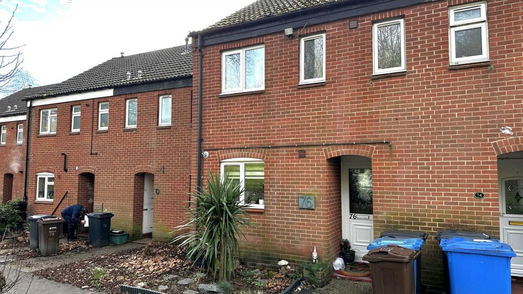 Fiddlewood Road, Norwich 2 bed terraced house for sale £210,000