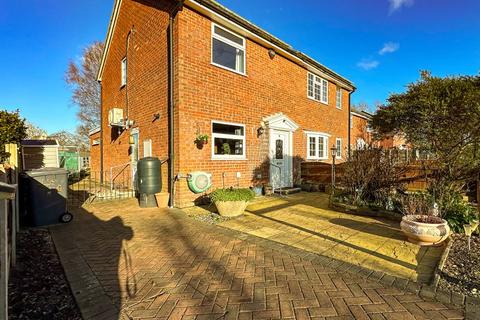 118 Chestnut Drive, Congleton, CW12 4UA