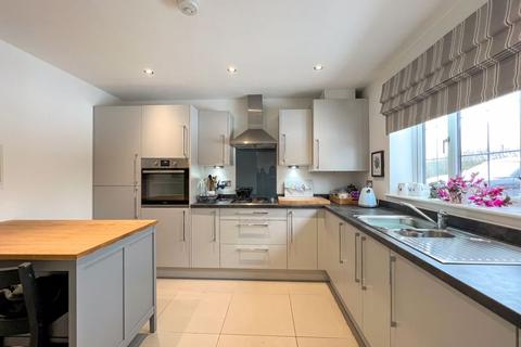 100 Kestrel Close, Congleton, CW12 3QX