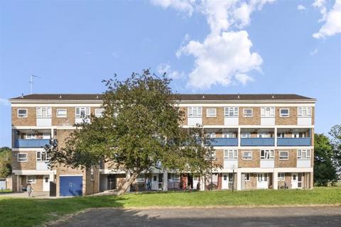 2 bedroom duplex for sale, Parkfield Drive, Northolt