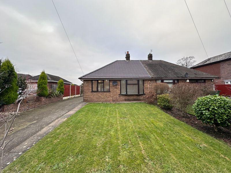 Hillock Lane, Woolston, Warrington... 2 bed semidetached bungalow to