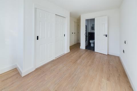undefined, 4 Kirbys Heights, Station Road West, Canterbury, Kent, CT2 8FB