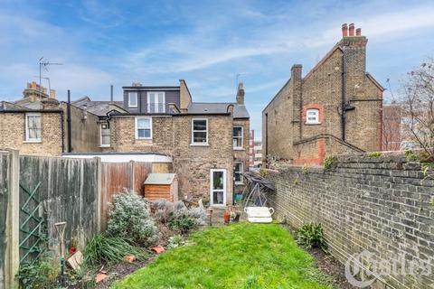 69 Boyton Road, London, N8 7AE