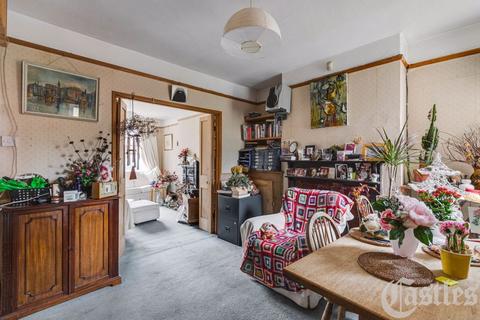 69 Boyton Road, London, N8 7AE