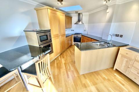 2 bedroom penthouse for sale, Warren Edge Road, Hengistbury Head, Bournemouth