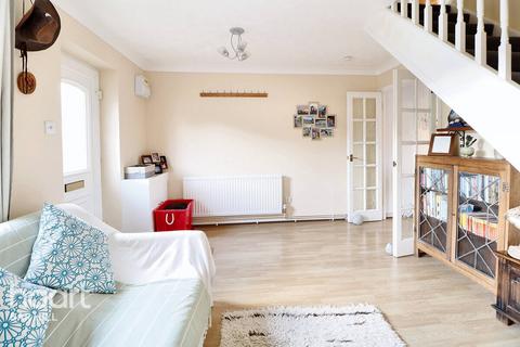 48 Hillcrest, Bar Hill, Cambridge, CB23 8TG