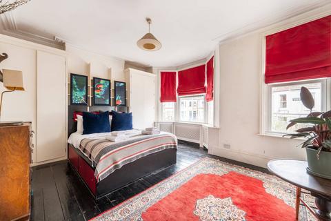 4 bedroom terraced house to rent, North Kensington, North Kensington, London, NW10