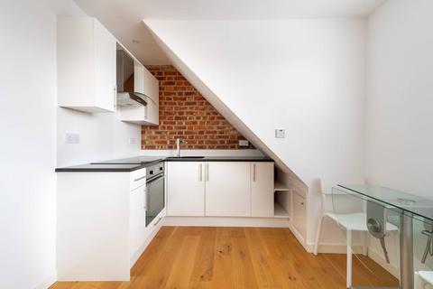 1 bedroom flat to rent, Riffel Road, Willesden Green, London, NW2