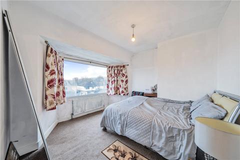 3 bedroom semi-detached house for sale, Thistlecroft Gardens, Stanmore, Middlesex