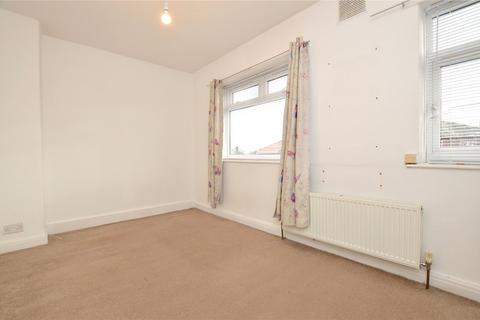 10 Aston Crescent, Leeds, LS13 2DZ