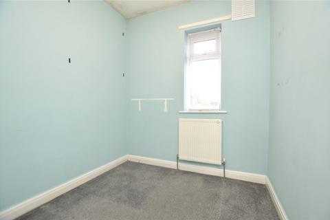 10 Aston Crescent, Leeds, LS13 2DZ