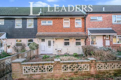 4 bedroom terraced house to rent, Cyril Child Close, Colchester, CO4