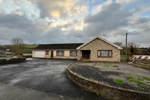 4 bedroom detached bungalow for sale, Llansawel, Llandeilo, SA19