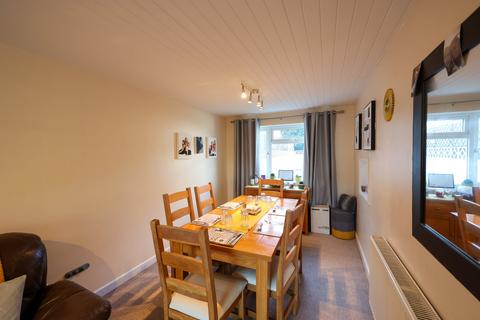 69 Meadow Drive, Par, PL24 2HL
