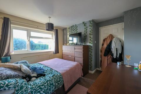 69 Meadow Drive, Par, PL24 2HL