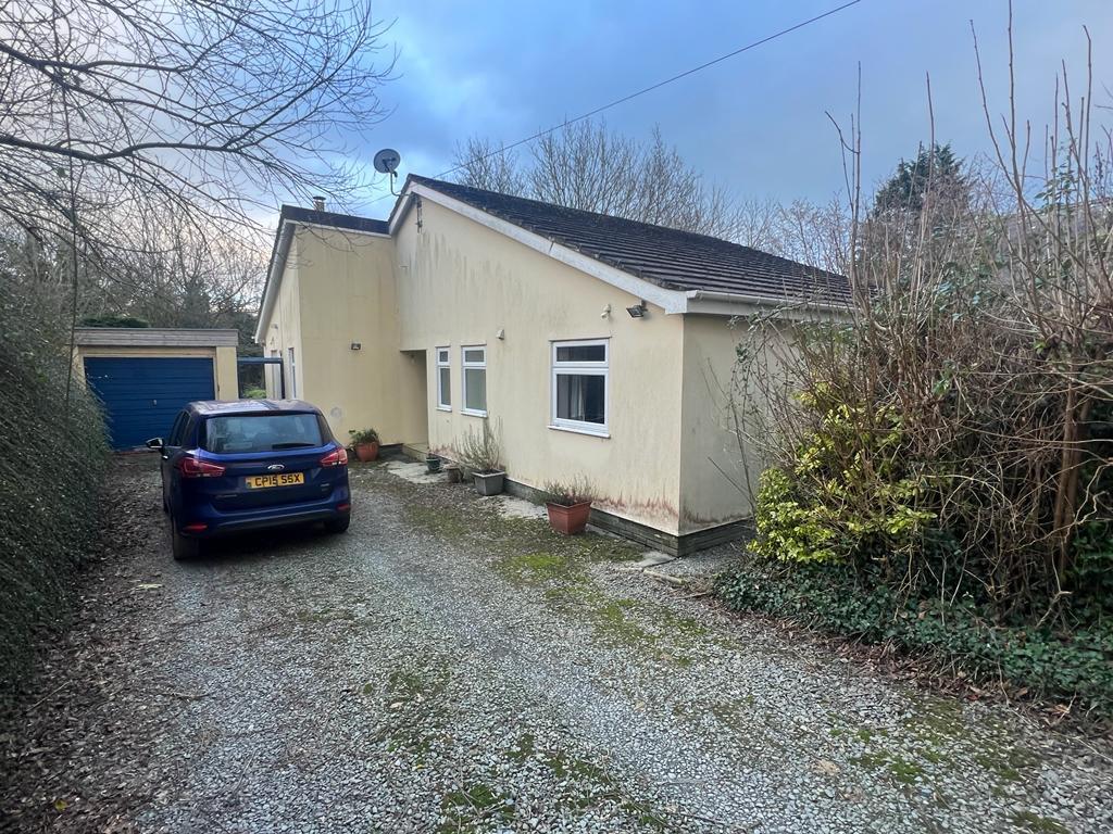 DolYBont, Borth, Aberystwyth 3 bed detached bungalow for sale £325,000