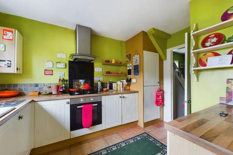 21 Central Avenue, Baildon, Shipley, BD17 7NS
