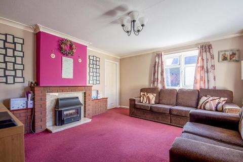 3 bedroom semi-detached house for sale - Clee View Close, Ludlow