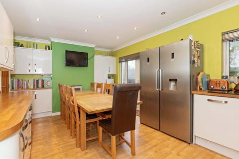 3 bedroom end of terrace house for sale - North Farm Road, Lancing