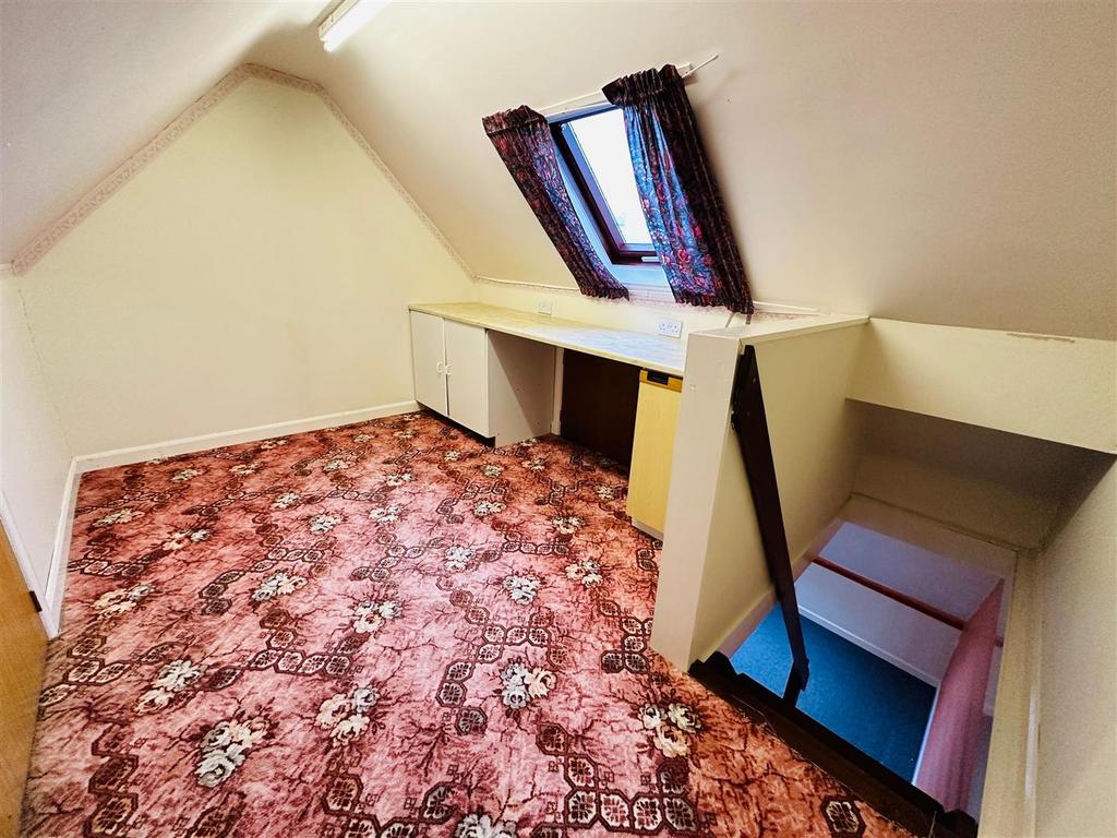 Dressing Room/Office