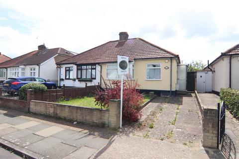 2 bedroom semi-detached bungalow for sale, Northfield Avenue, Orpington BR5