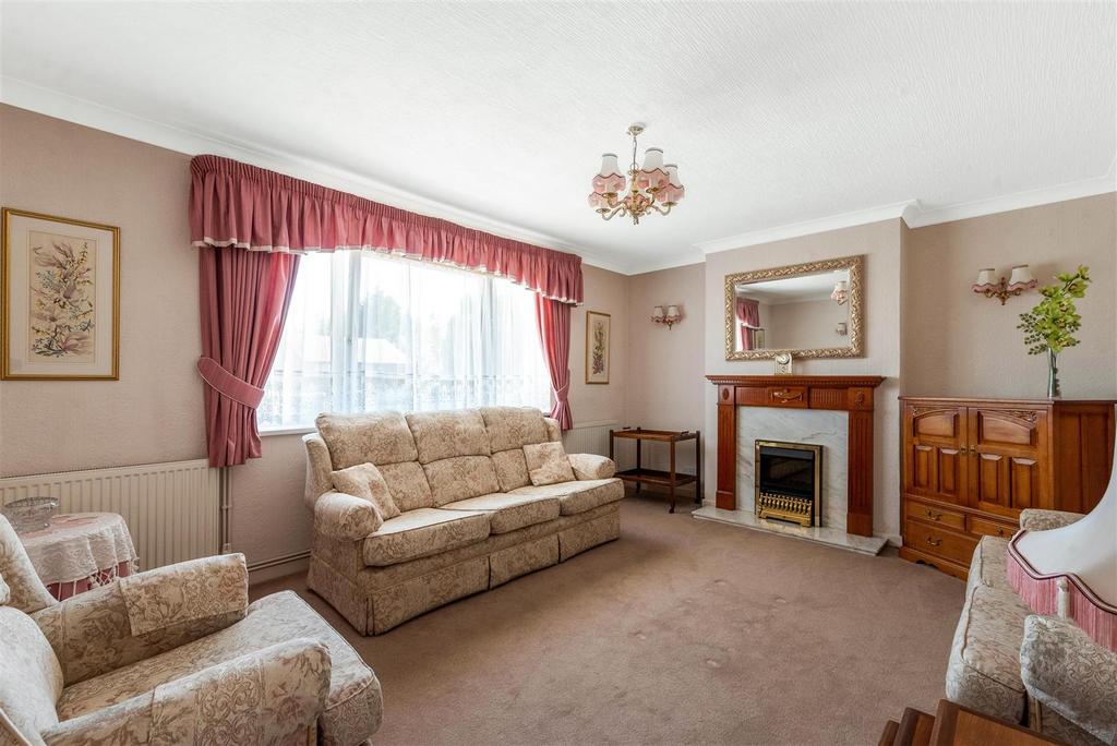 Lucerne Road, Orpington BR6 4 bed detached house for sale £925,000