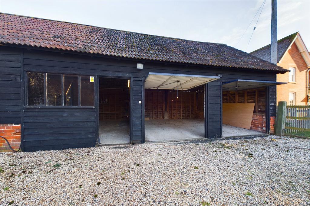 Workshop/Garages
