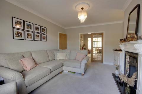 17 Riverview Avenue, North Ferriby, HU14 3DY