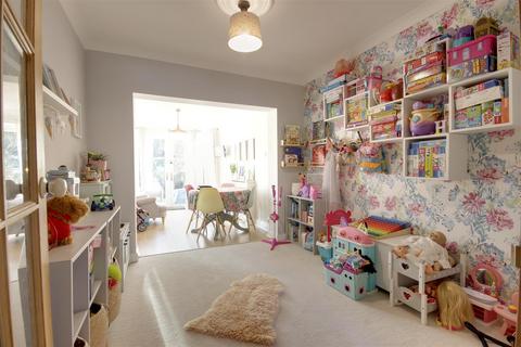 17 Riverview Avenue, North Ferriby, HU14 3DY