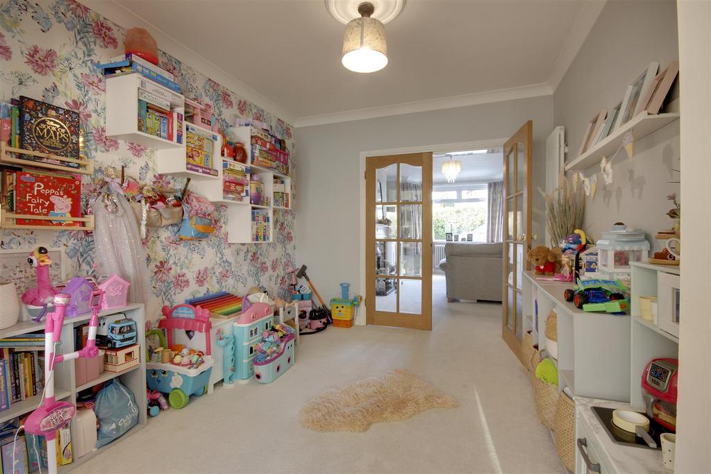 Day/Play Room