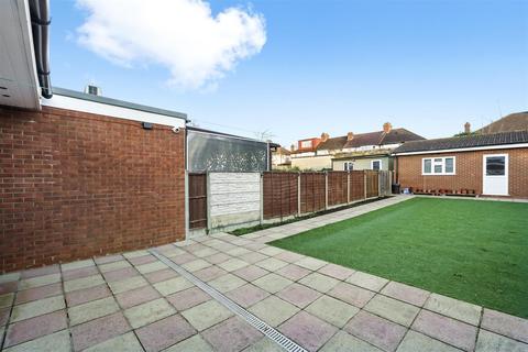 3 bedroom terraced house for sale - Empire Road, Perivale, GREENFORD