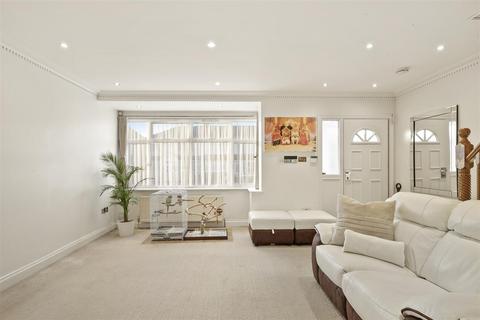 48 Empire Road, Perivale, Greenford, UB6 7EQ