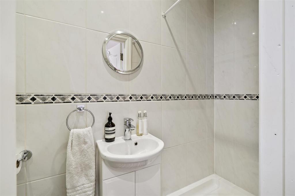 48 Empire Road, Perivale - Gpy8w1h Wmr C3 Kodf Xt Hf.jp