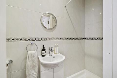 48 Empire Road, Perivale, Greenford, UB6 7EQ