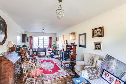 15 Bartlett Road, Westerham, TN16 1TP