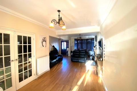 3 bedroom house for sale, Hamilton Avenue, London