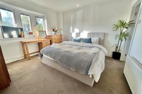 46 Mountview Crescent, St Lawrence, Southminster, CM0 7NR
