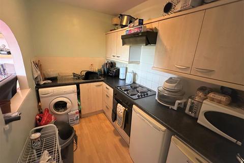 Studio for sale, Hagden Lane, Watford WD18