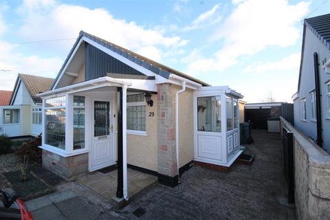 2 bedroom detached bungalow for sale - Lon Y Llyn, Pensarn