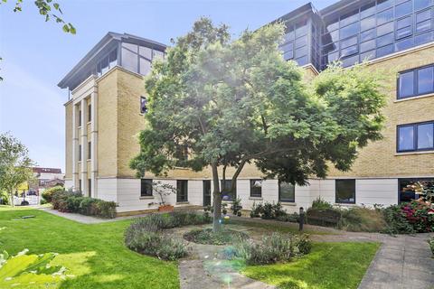 1 bedroom apartment for sale, Amelia Court, Union Place, Worthing, West Sussex